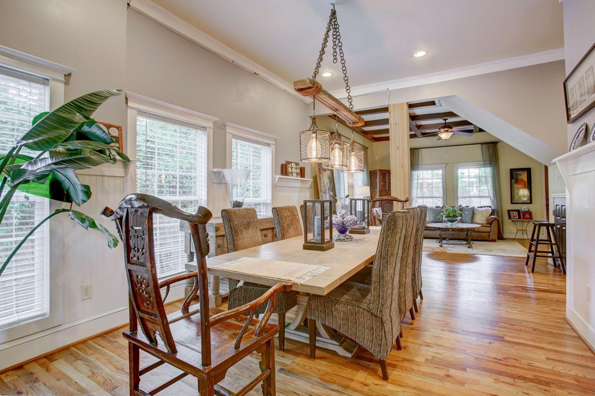 Sleeps16, 11-Person Swim-Spa, Spacious Home, Close To Downtown, Beltline, And Walk To Restaurants, 75" Tv, 2 Person Jacuzzi, Ping Pong 亚特兰大 外观 照片